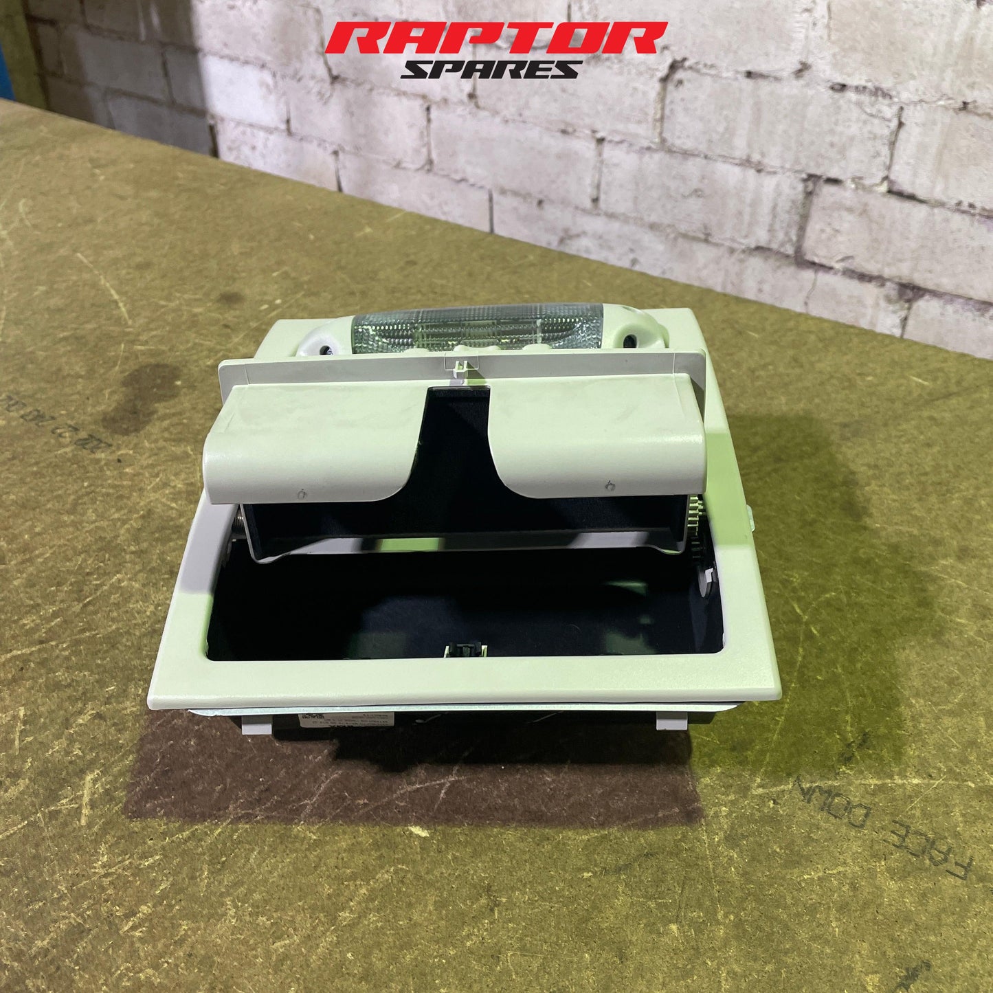 Ford Ranger PX1 PX2 PX3 2011–2022 Overhead Console Light AB39-R045B54-B | OEM