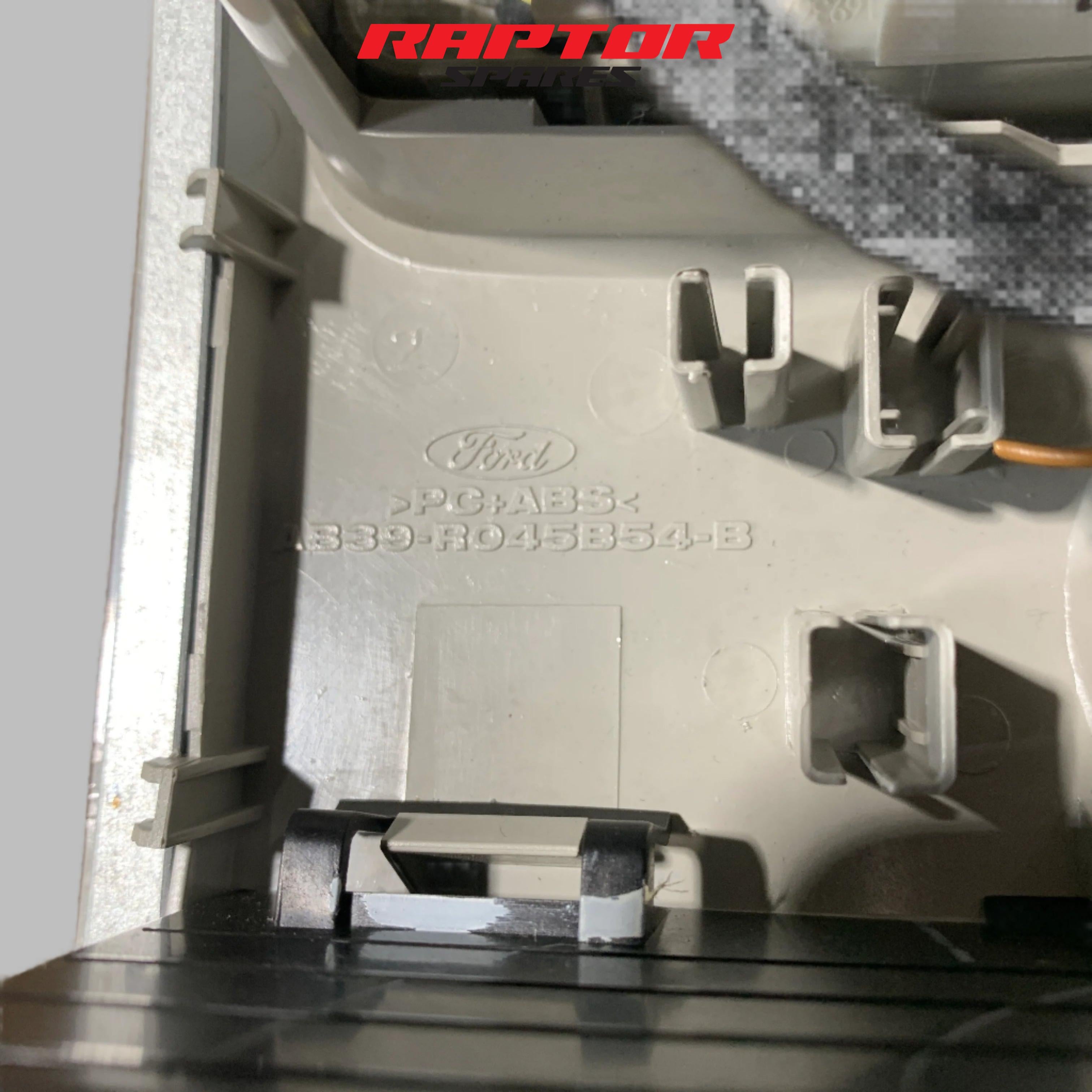 Ford Ranger PX1 PX2 PX3 2011–2022 Overhead Console Light AB39-R045B54-B | OEM