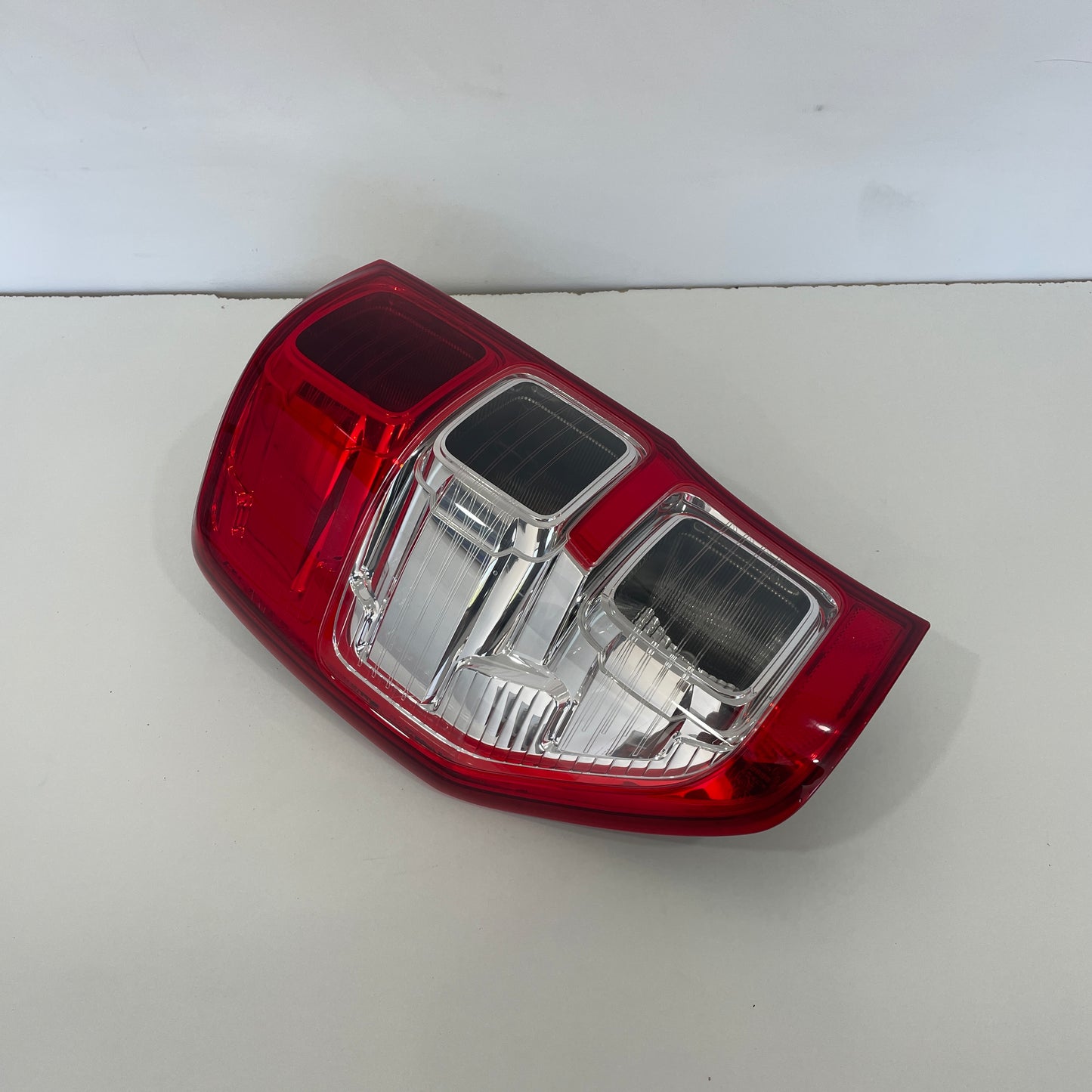 Ford Ranger PX1/PX2/PX3 Tail Light Left Side DA39-13405-AB OEM 2011-2022