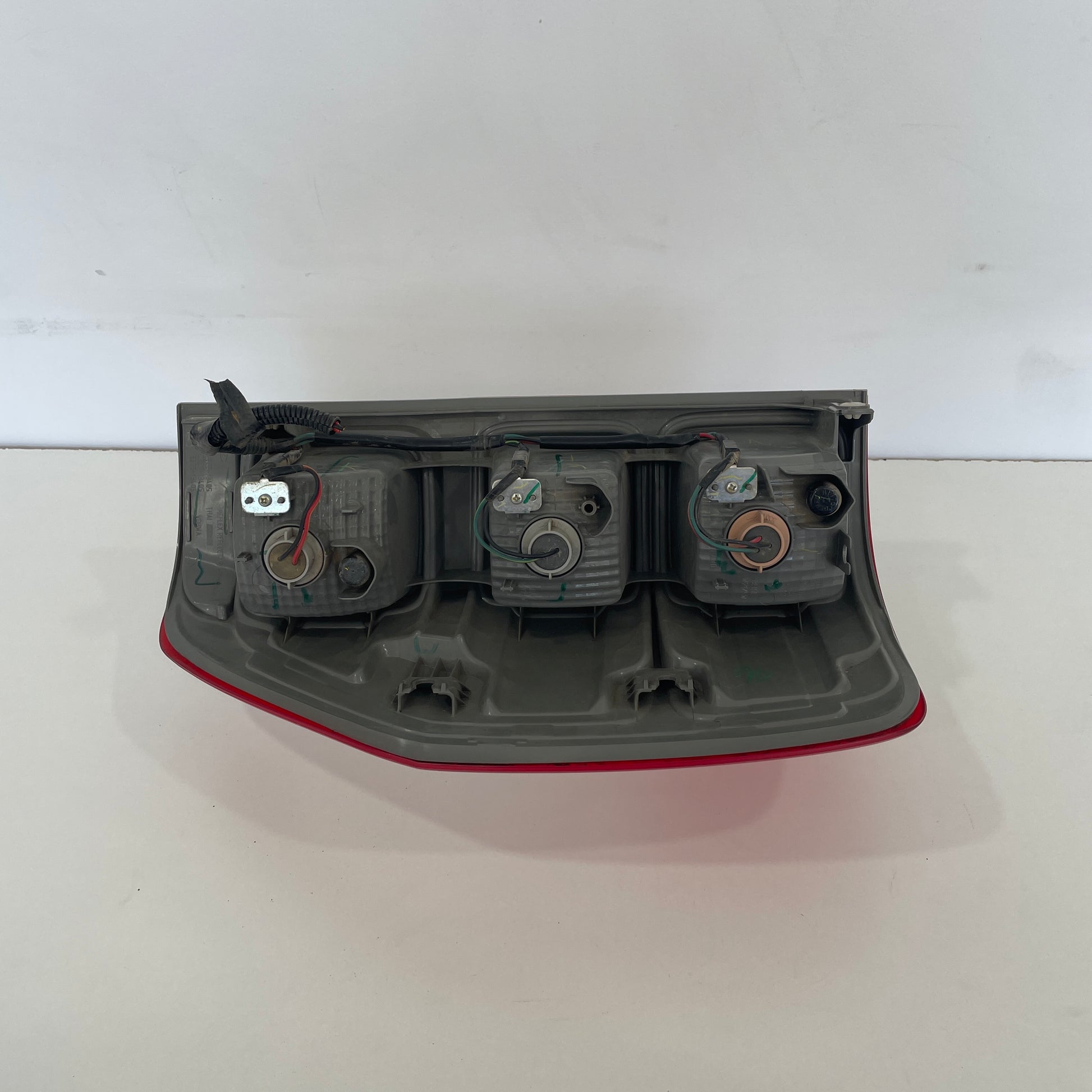 Ford Ranger PX1/PX2/PX3 Tail Light Left Side DA39-13405-AB OEM 2011-2022