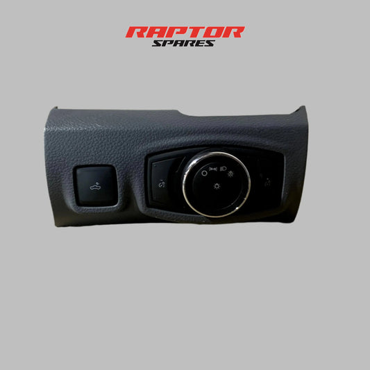 Ford Ranger PX2 (2015-2016) Auto Headlight Switch Boot Release – DG9T-13D061-CEW