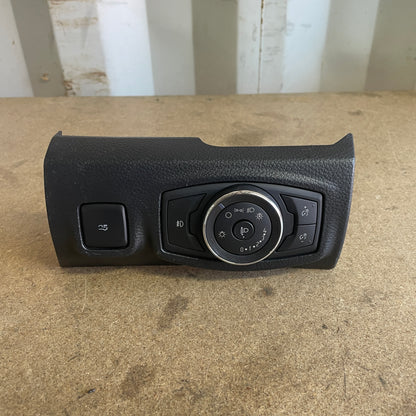 Ford Ranger PX2 PX3 Everest UA Headlight Switch Assembly EB3T-13D061-ECW