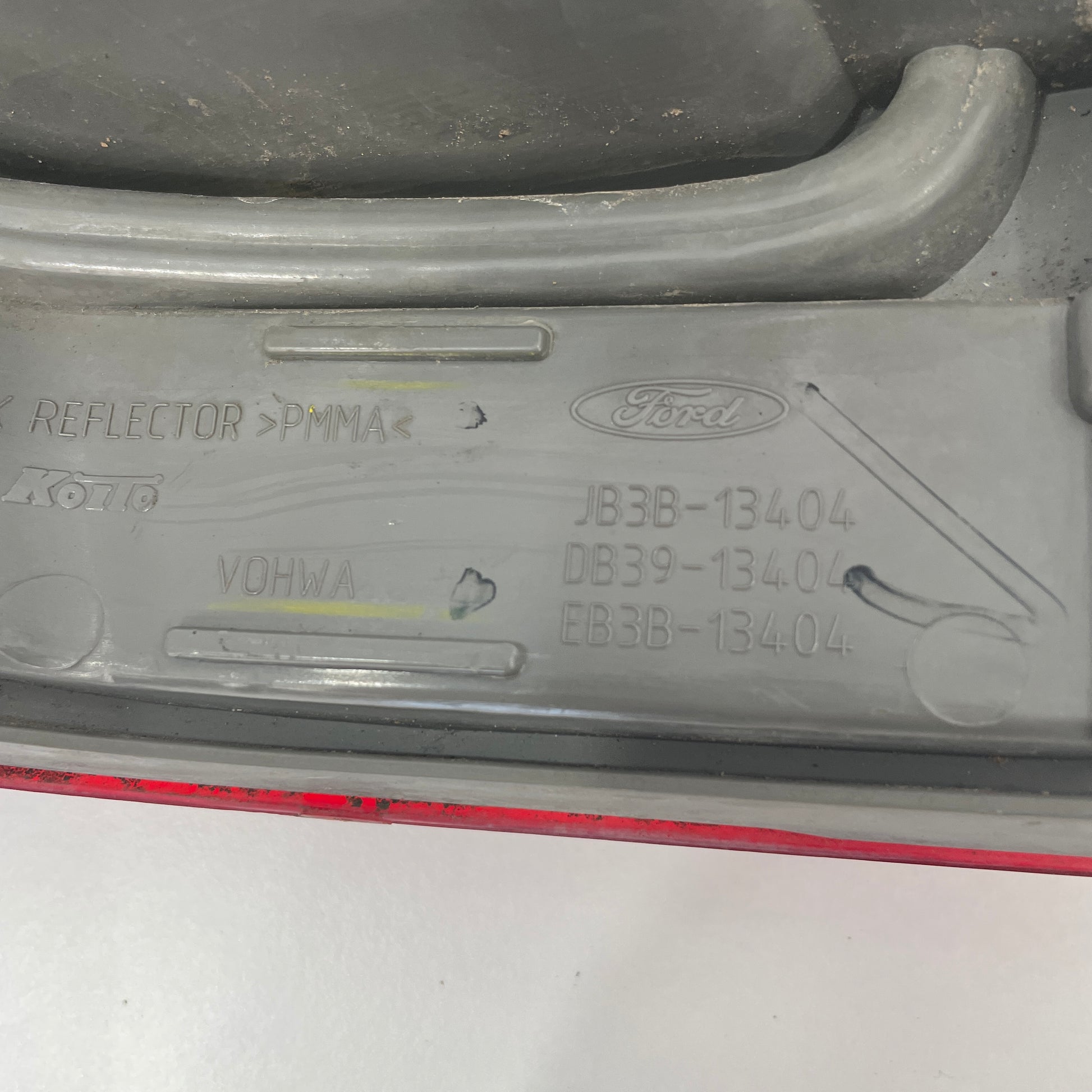 Ford Ranger PX2 PX3 Wildtrak Right Side Tail Light JB3B-13404-GA OEM