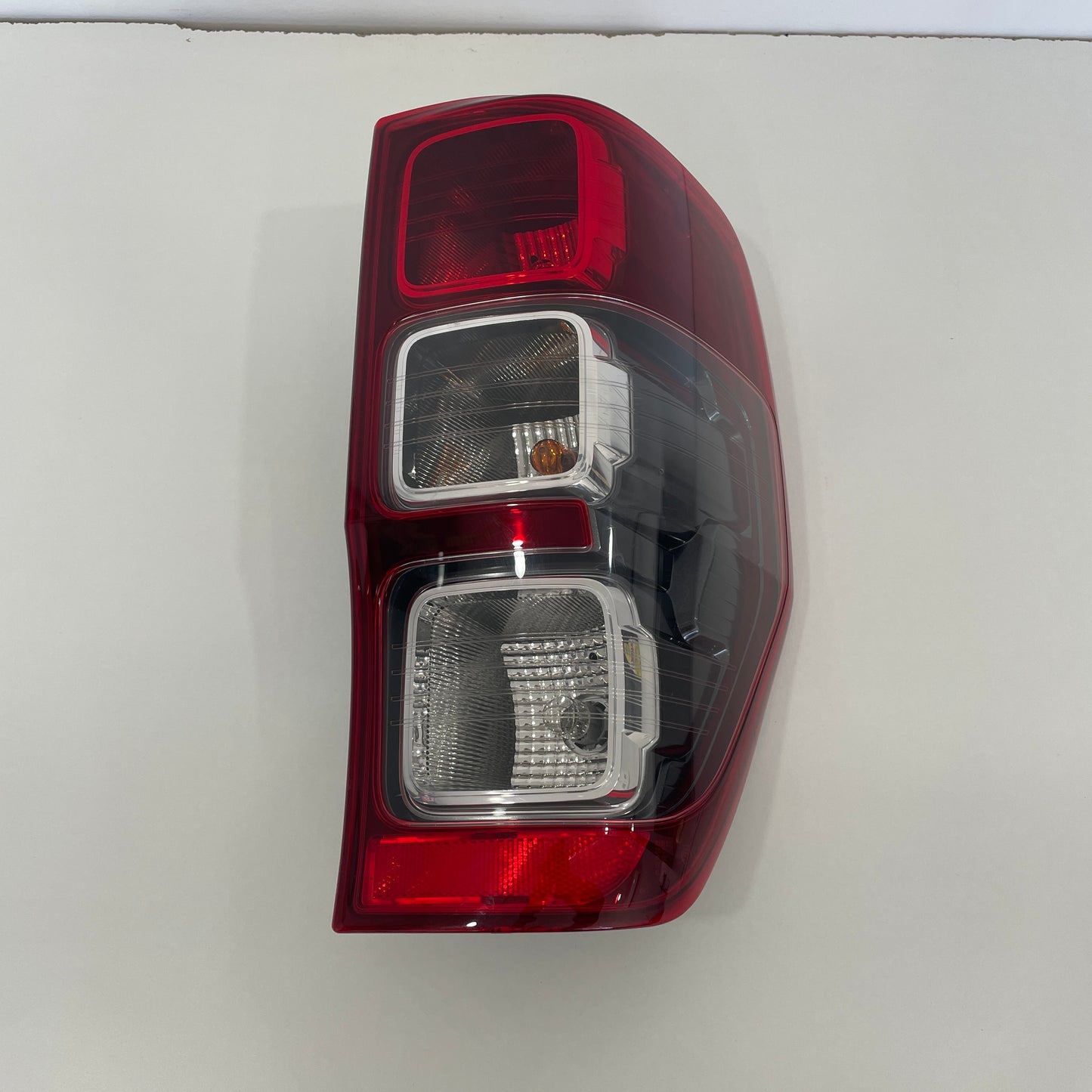 Ford Ranger PX2 PX3 Wildtrak Right Side Tail Light JB3B-13404-GA OEM