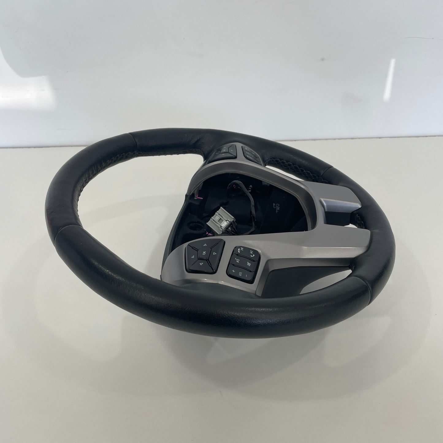 Ford Ranger PX2 PX3 XLT Steering Wheel 2015–2022 | OEM Leather | Black