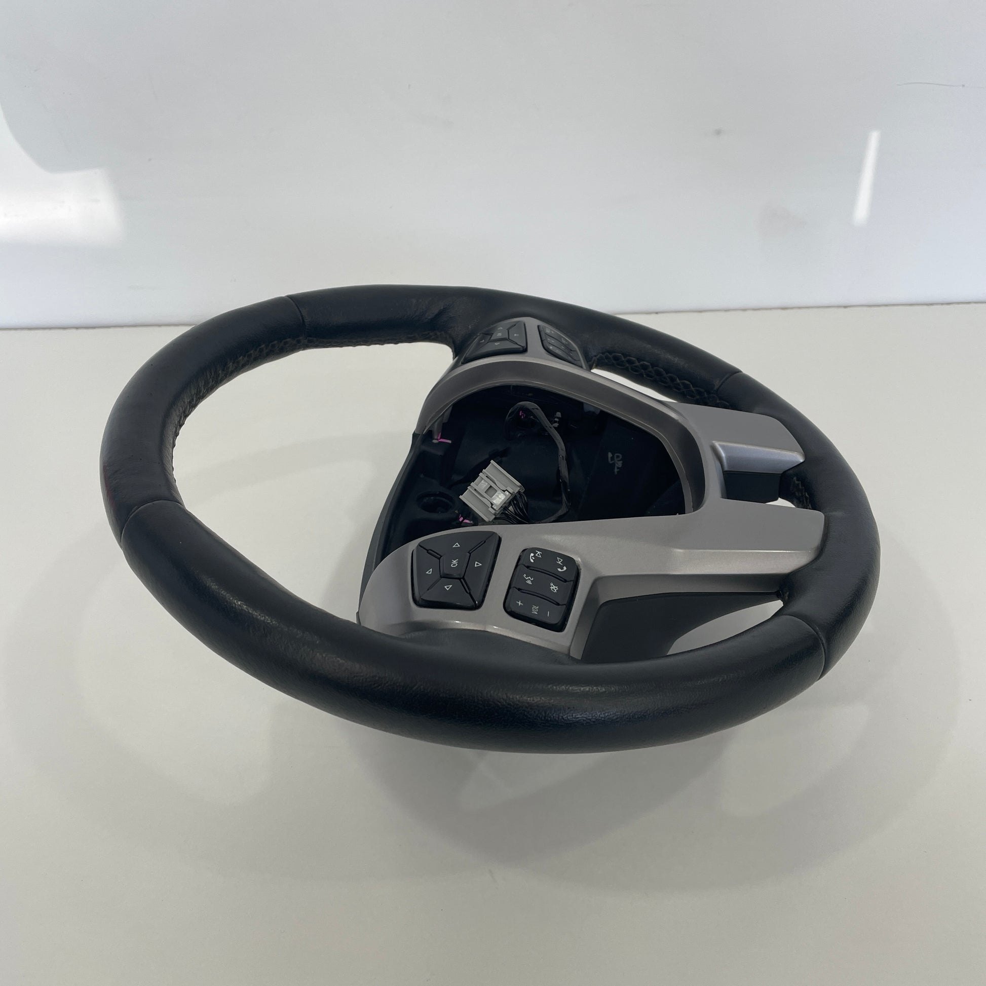 Ford Ranger PX2 PX3 XLT Steering Wheel 2015–2022 | OEM Leather | Black