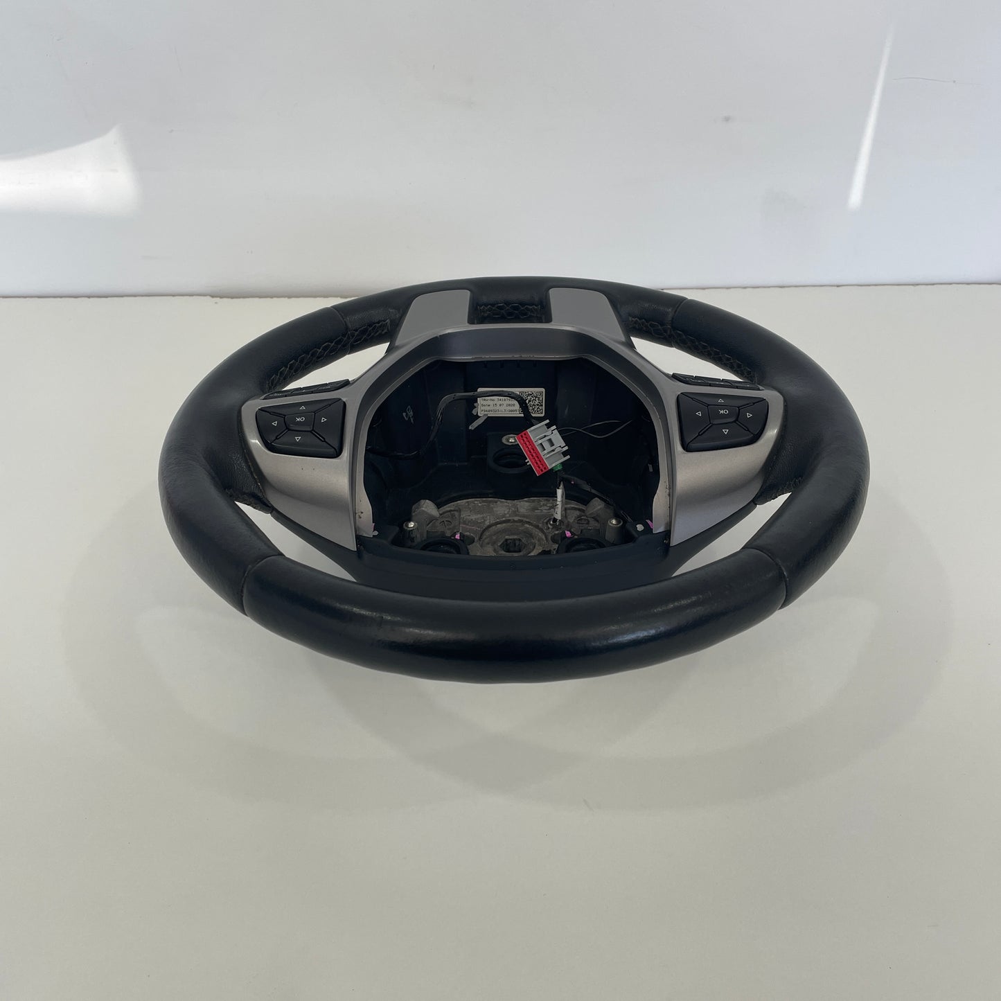 Ford Ranger PX2 PX3 XLT Steering Wheel 2015–2022 | OEM Leather | Black