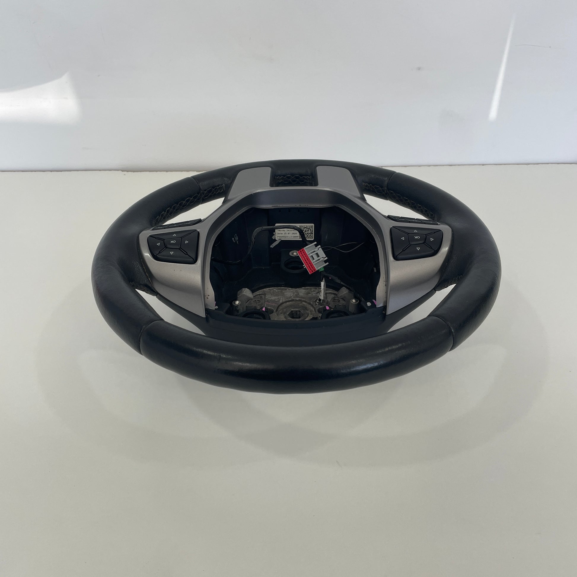 Ford Ranger PX2 PX3 XLT Steering Wheel 2015–2022 | OEM Leather | Black