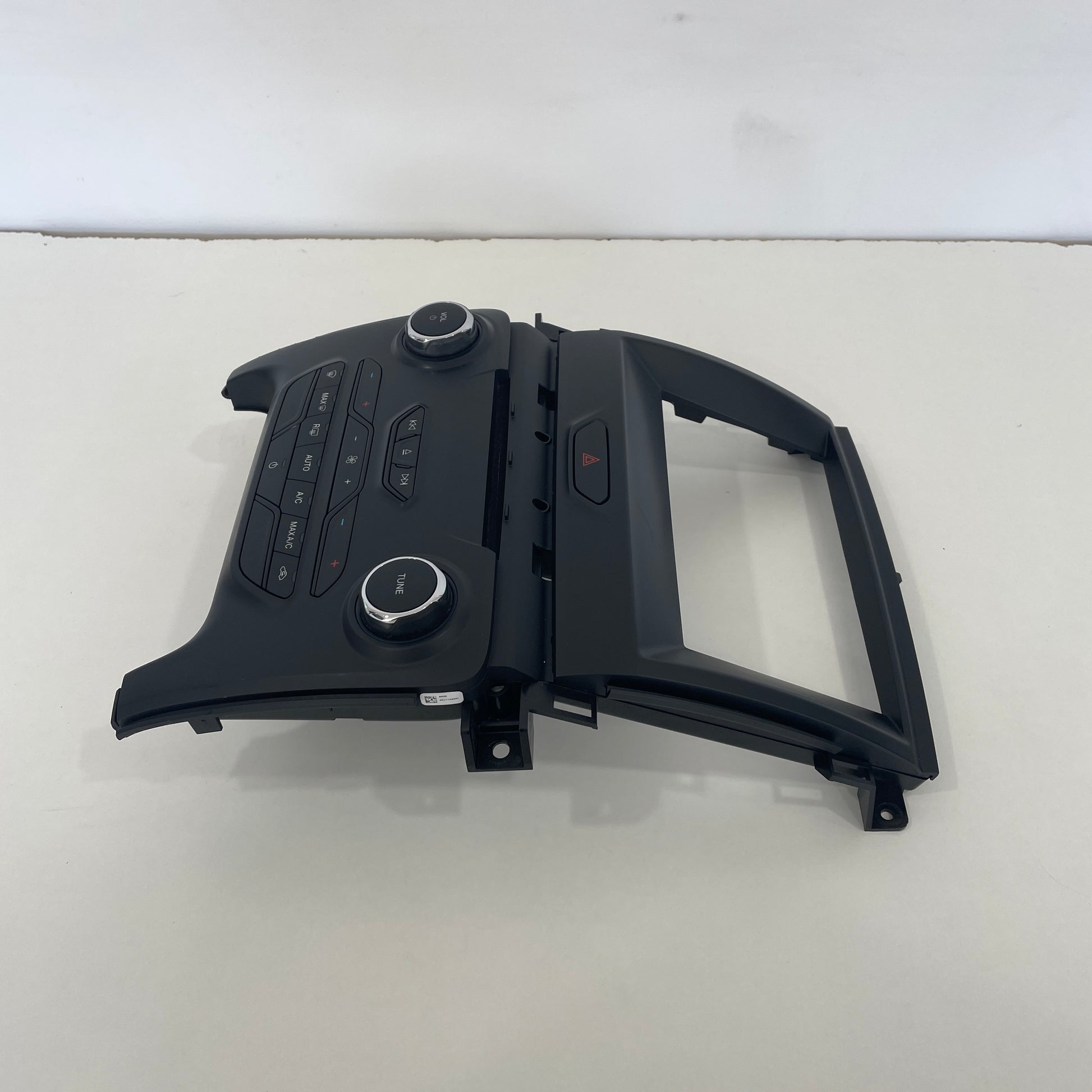 Ford Ranger PX3 2019–2022 SYNC 3 HVAC Control Panel JB3T-18E245-ED3JA6 | OEM