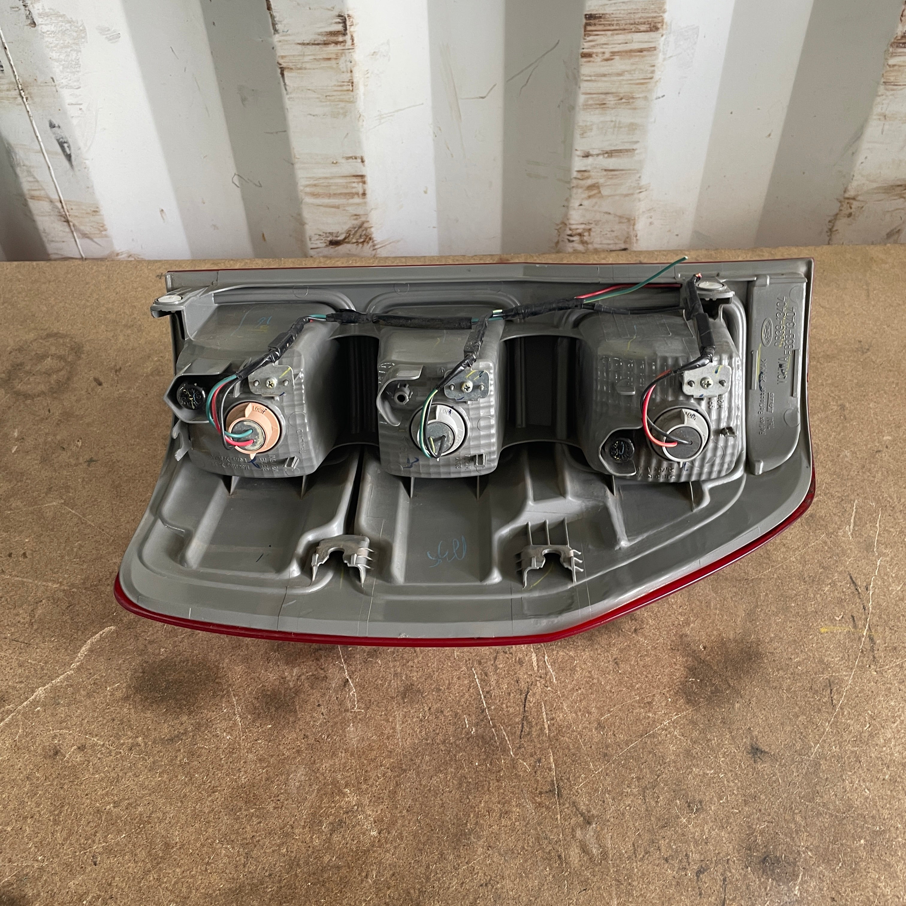 Ford Ranger Right Tail Light PX1/2/3 XL/XLS/XLT 06/2011 to 04/2022 Genuine OEM