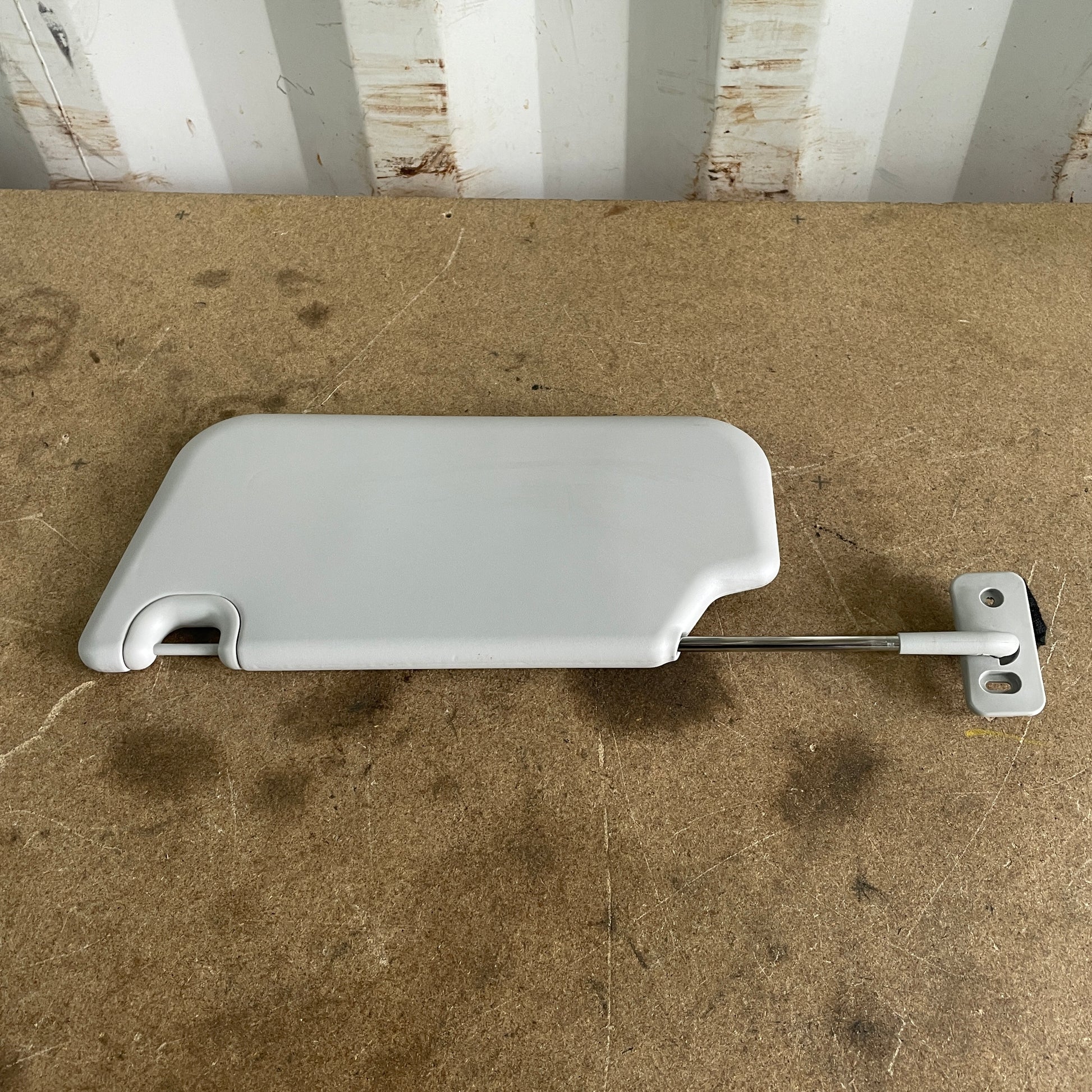 Ford Ranger Sun Visor Right-Hand Side PX 2011–2022 Grey Sliding, Mirror & Light