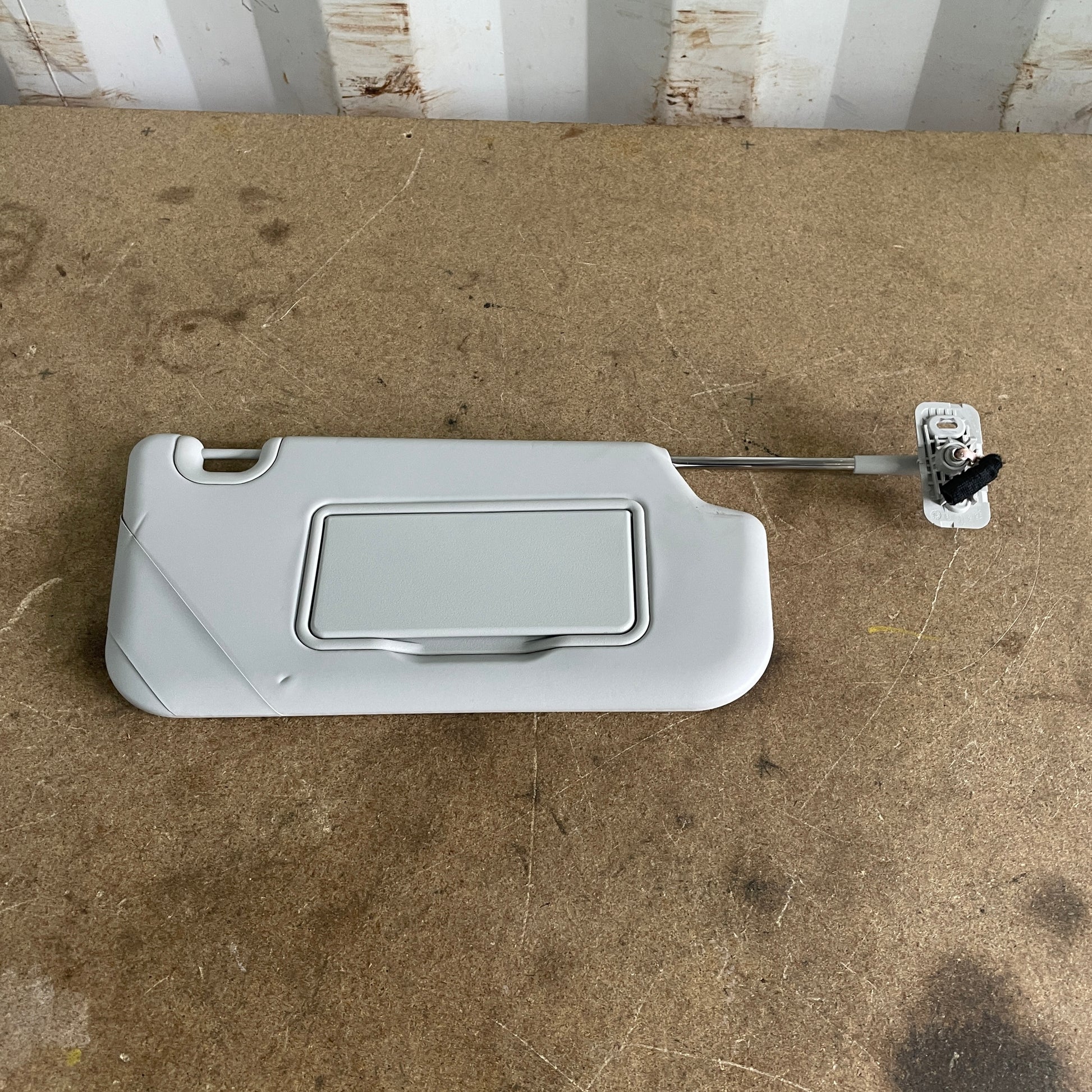 Ford Ranger Sun Visor Right-Hand Side PX 2011–2022 Grey Sliding, Mirror & Light