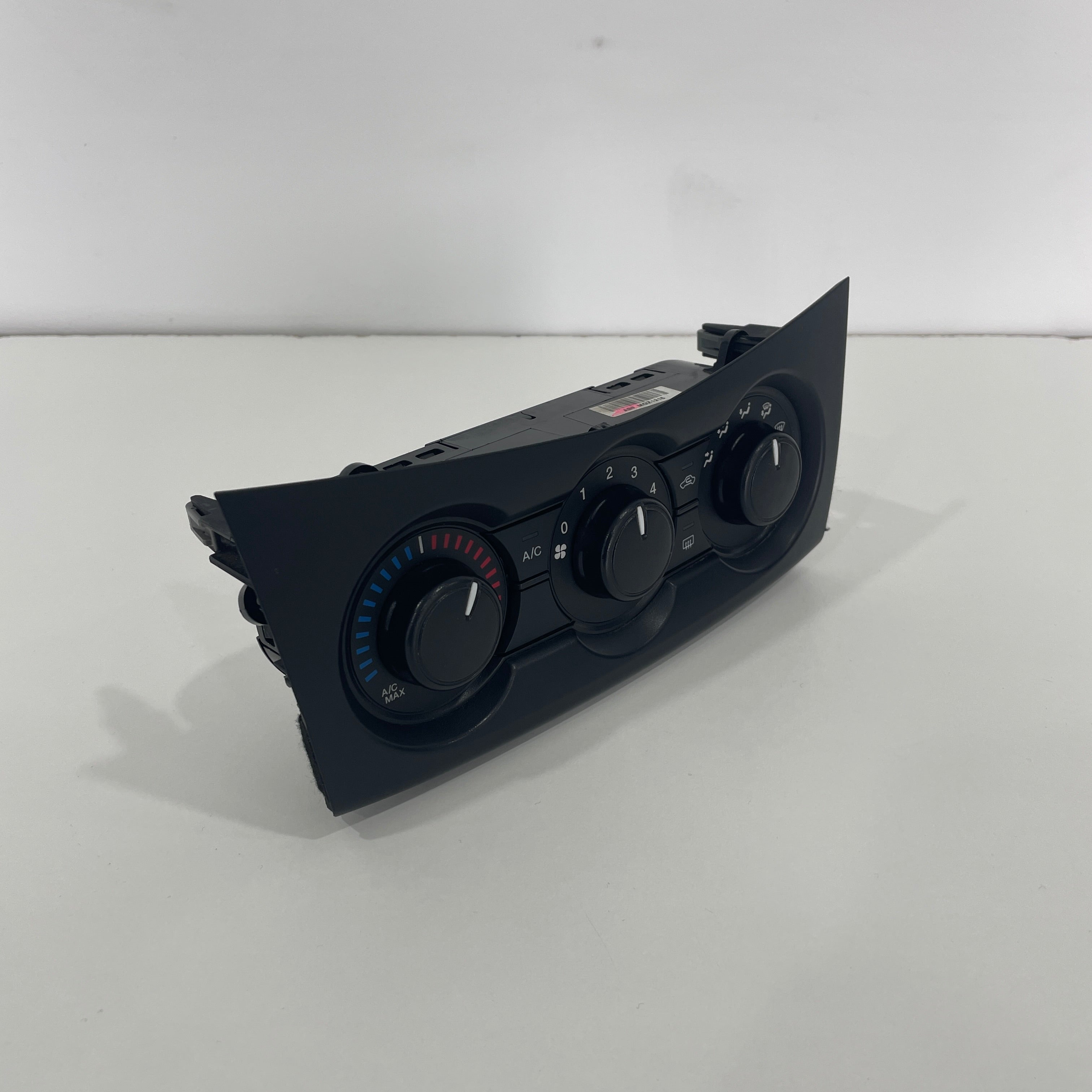 Mazda BT-50 2011-2020 HVAC Manual A/C Climate Control Unit AV79-19A522-BE